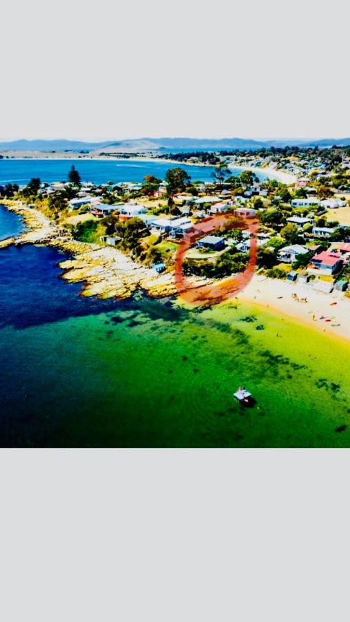 Beach Buoy Opossum Bay South Arm Екстериор снимка